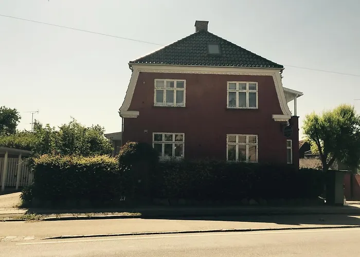 Bedandshower Bed and Breakfast 3*